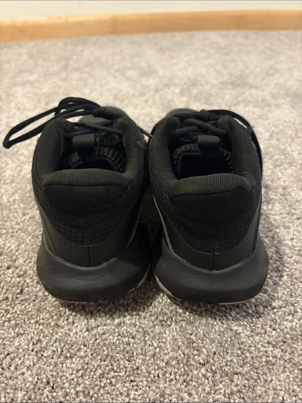 Under Armour Lockdown 7 Basketball Shoes